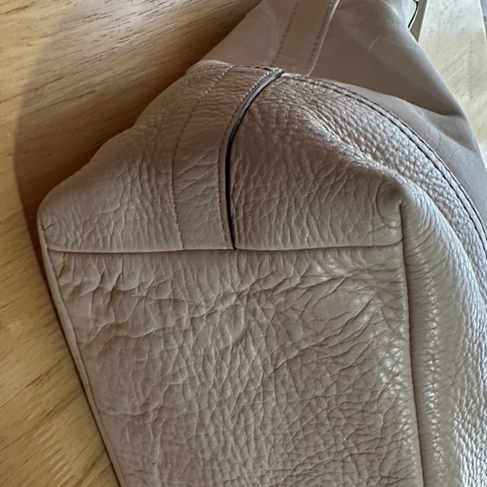 Coach 2006 Cream Designer Hobo Bag Like New - Picture 8 of 14